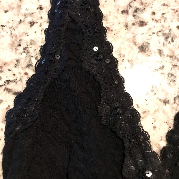 Rampage Black Lace Halter Top with Black Sequin Trim Detail Double Lined Large - Picture 8 of 15